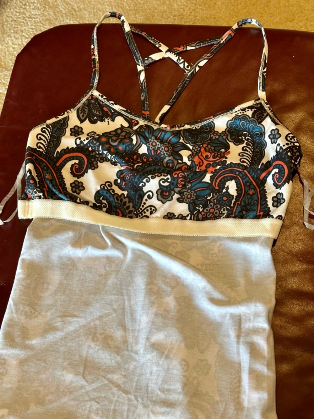 prAna Paisley Print Strappy Back Yoga Tank Top NWOT Blue Coral and Creamy White - Picture 9 of 13